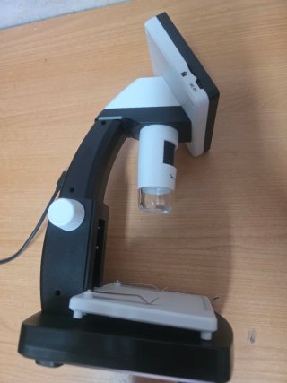 Microscopio Digital G600