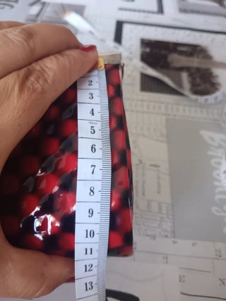 Bolso de fiesta rojo y negro