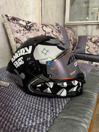 Casco de moto AXXIS talla M