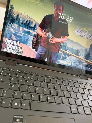 Portátil Lenovo IdeaPad Flex 5 14ALC05