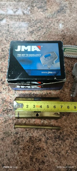 Bombín Seguridad UCEM