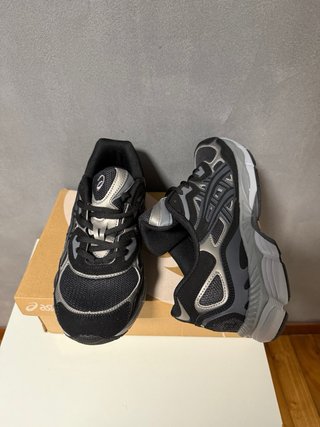 Zapatillas Asics NYC-Gel