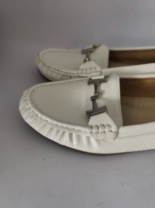 Mocasines de chica N°38 de Graceland.