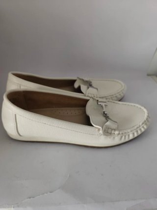 Mocasines de chica N°38 de Graceland.