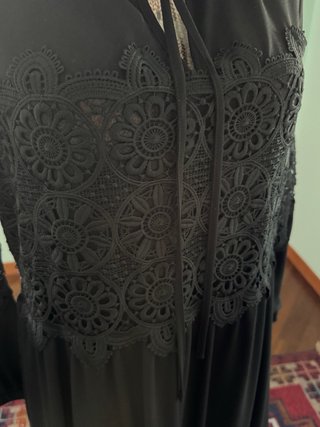 Abito nero OVS con pizzo