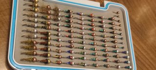 103 Ninfas y Perdigones para Pesca