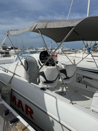 Beneteau Flyer 750 Open con 2 fuerabordas Suzuki