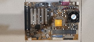 Gigabyte GA-7IXE4 Placa Base + Extras, lote