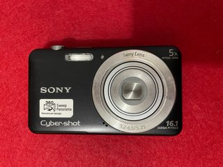 Sony DSC-W710 16.2MP HD + SD 4GB Camara Digital