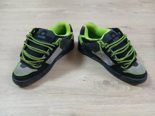 Zapatillas Globe Sabré Talla 45 - 46 29,5cm reales