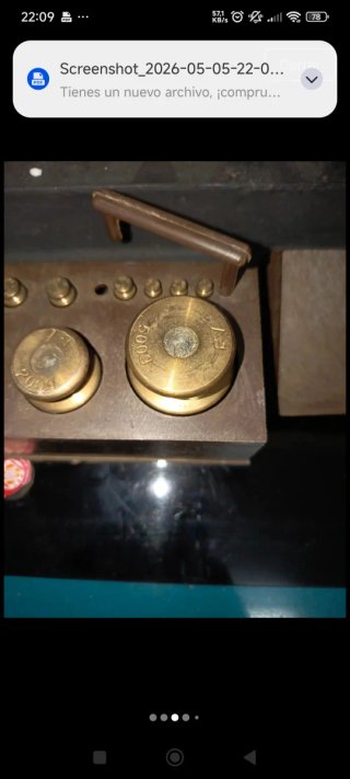 Antiguo  juego pesas de laton completo + balanza