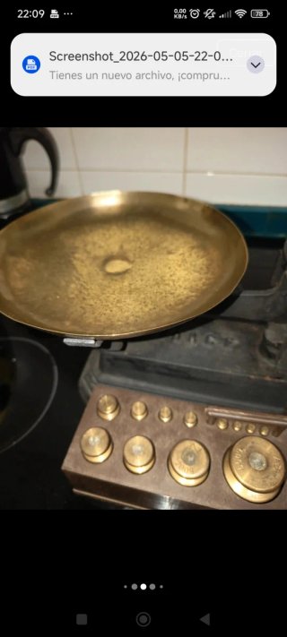 Antiguo  juego pesas de laton completo + balanza