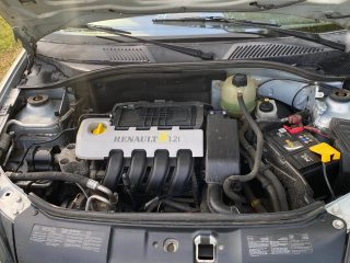Renault Clio 2002