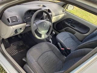 Renault Clio 2002