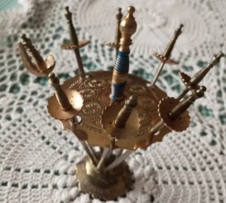 Juego Antiguo Espadas Decorativas