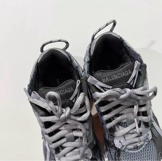 Balenciaga Runner Gris