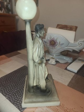Figura vintage hombre y mujer