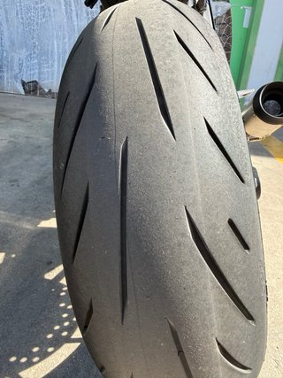 Yamaha R7 A2