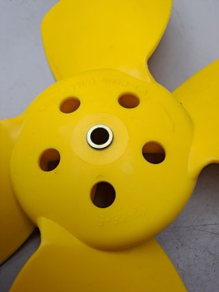 Hélice ventilador 77FB8600CA Ford Fiesta MK1