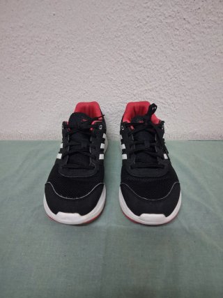 Zapatillas Adidas, Talla 45, Perfecto Estado