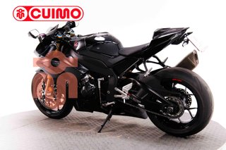 HONDA CBR 1000 RR SP