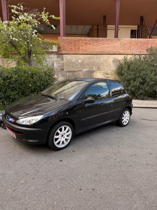 Peugeot 206 1.4 X-Line 2003 · 197.000 km