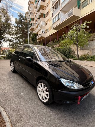Peugeot 206 1.4 X-Line 2003 · 197.000 km