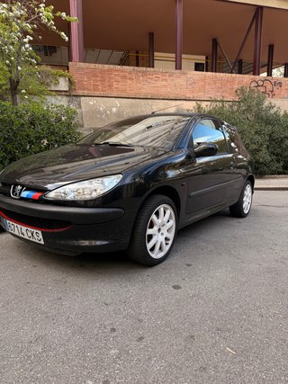 Peugeot 206 1.4 X-Line 2003 · 197.000 km