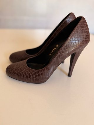 Zapatos de tacón Martinelli piel serpiente T39