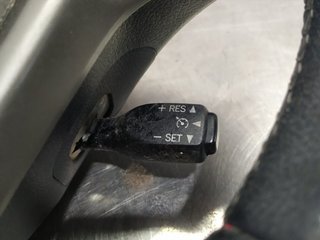 VOLANTE TOYOTA AVENSIS (T27) 1AD 4510005570D