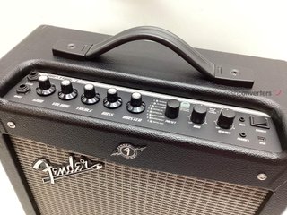 amplificador guitarra fender mustang i v.2