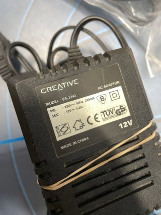 Creative equipo de sonido subwoofer + satelites, modelo inspire