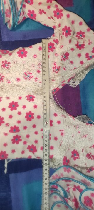 Traje Sevillana Niña Flores Rosa y Azul