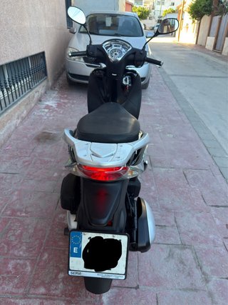 Honda SH Mode 125 2014 26,000 km recién revisada