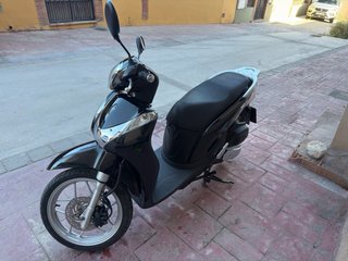 Honda SH Mode 125 2014 26,000 km recién revisada
