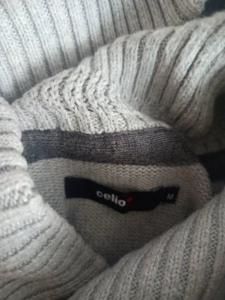 3 jerséis Celio Talla M grises