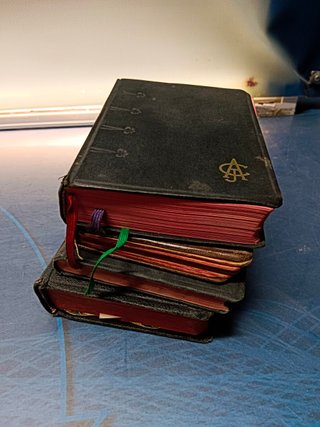 4 libros religiosos años 30, con Jesus al paraíso, manual de piedad y mas