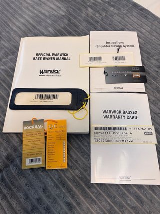 Warwick Proline Gold Bajo Eléctrico