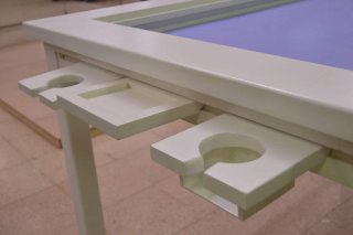 Mesa de comedor blanca para juegos de mesa