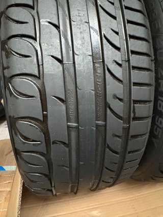 Neumáticos 235 40 18 (95Y) Nuevos