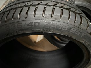 Neumáticos 235 40 18 (95Y) Nuevos