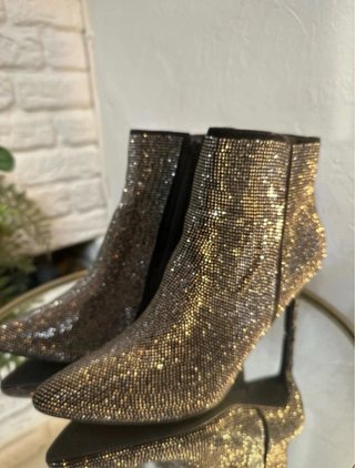 Botines Menbur plateados con cristal talla 40