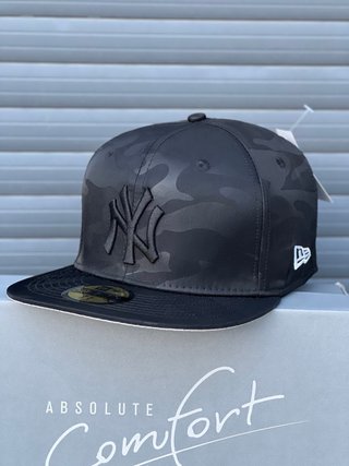 Gorra NY New Era Negra Camuflaje