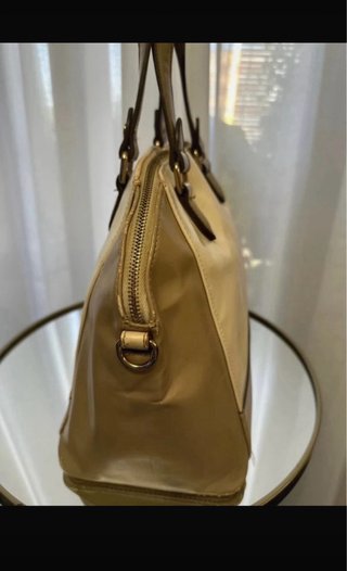 Bolso Valentino Beige y Blanco