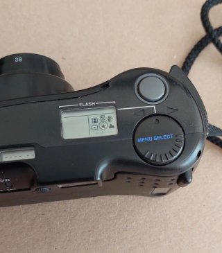 Olympus SuperZoom 3000 DLX Multi AF Cámara