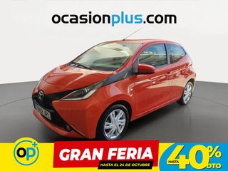 Toyota Aygo 1.0 70 x-play 51 kW (69 CV)