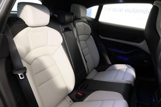 Porsche Taycan Sport Turismo 476cv