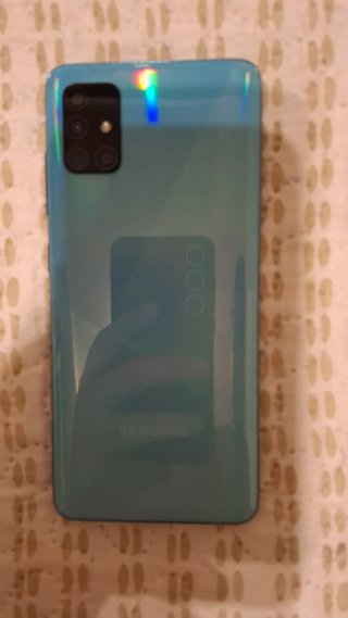 Samsung Galaxy A51