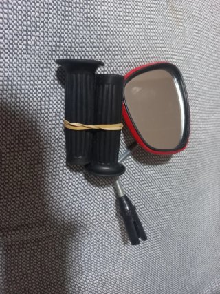 Espejo Montesa Rapita Rojo material antiguo almace