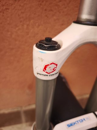 RockShox Sektor RL 26 + Marsh Guard